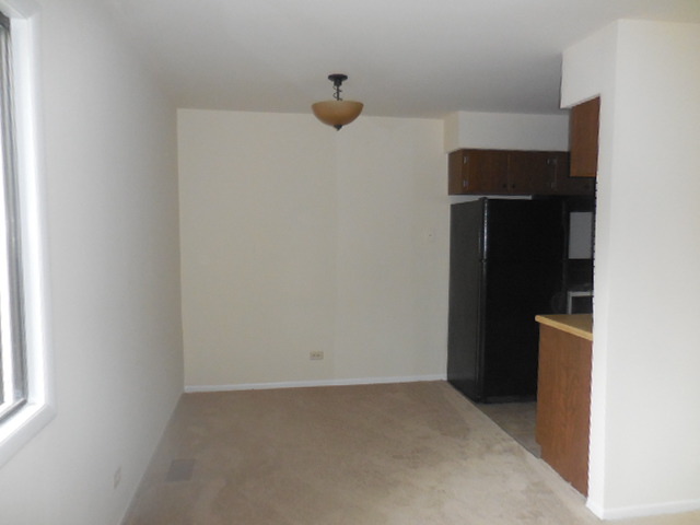 844 Cambridge Pl #129A, Wheeling, IL 60090 photo 5