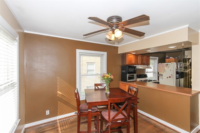 549 Orchard Ct, Des Plaines, IL 60016 photo 11