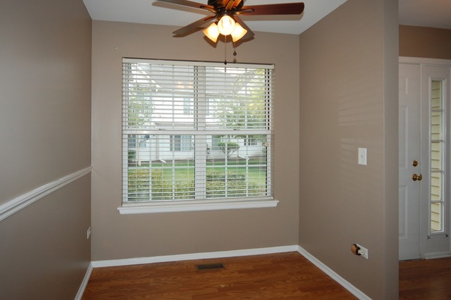 375 Aberdeen Ct #1, Bartlett, IL 60103 photo 9