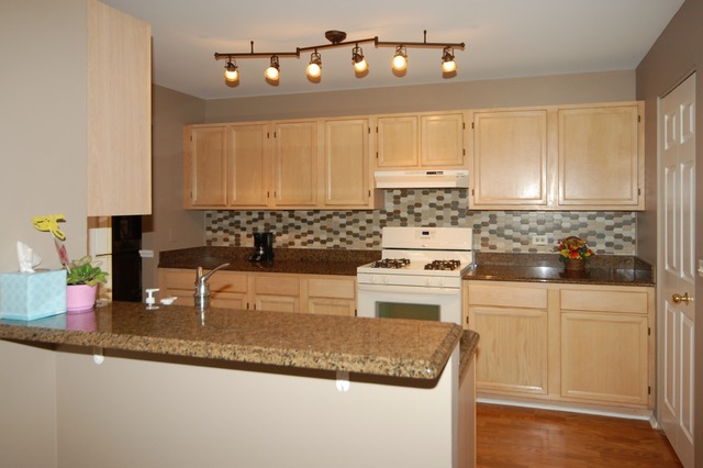 375 Aberdeen Ct #1, Bartlett, IL 60103 photo 7