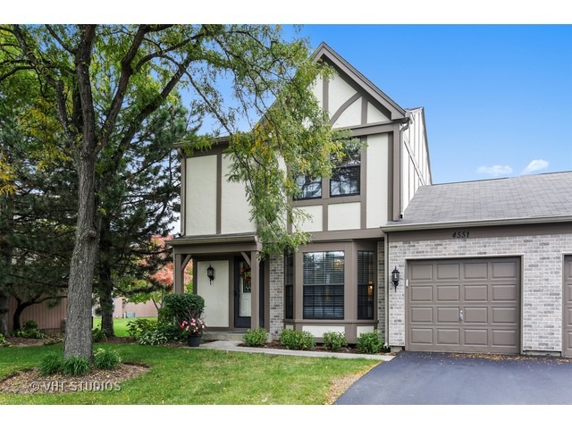 4551 Olmstead Dr, Hoffman Estates, IL 60192 photo 1
