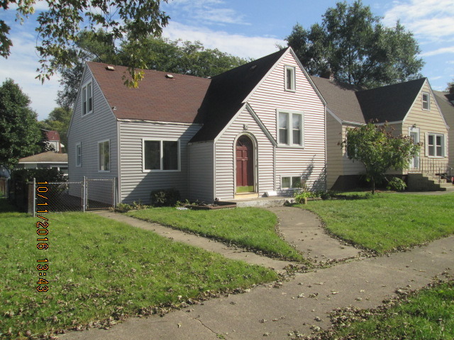 14901 Avers Ave, Midlothian, IL 60445 photo 2