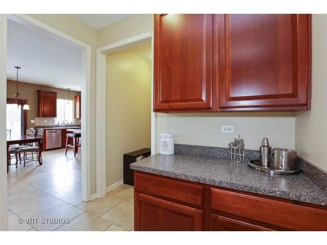 11 Benton Ct, Algonquin, IL 60102 photo 11