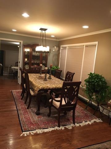 9415 Clancy Dr, Des Plaines, IL 60016 photo 9