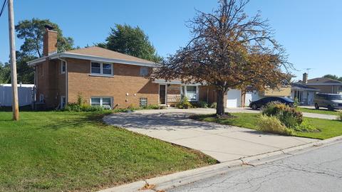 9415 Clancy Dr, Des Plaines, IL 60016 photo 1