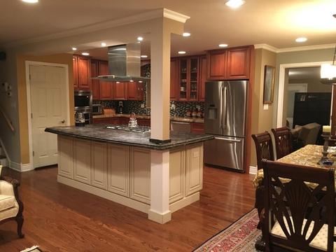 9415 Clancy Dr, Des Plaines, IL 60016 photo 5