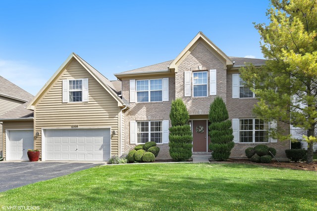 2109 Bent Tree Dr, Geneva, IL 60134 photo 1