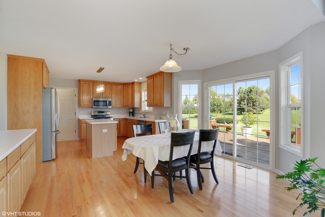 2109 Bent Tree Dr, Geneva, IL 60134 photo 6