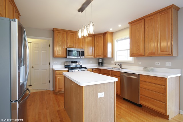 2109 Bent Tree Dr, Geneva, IL 60134 photo 8