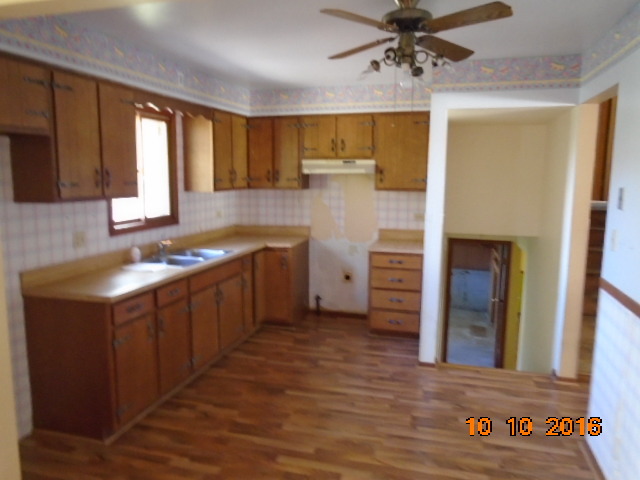 413 N Sixth St, Peotone, IL 60468 photo 5