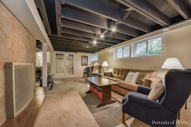 1152 E Chicago Ave, Naperville, IL 60540 photo 17