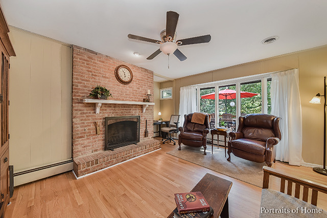 1152 E Chicago Ave, Naperville, IL 60540 photo 11