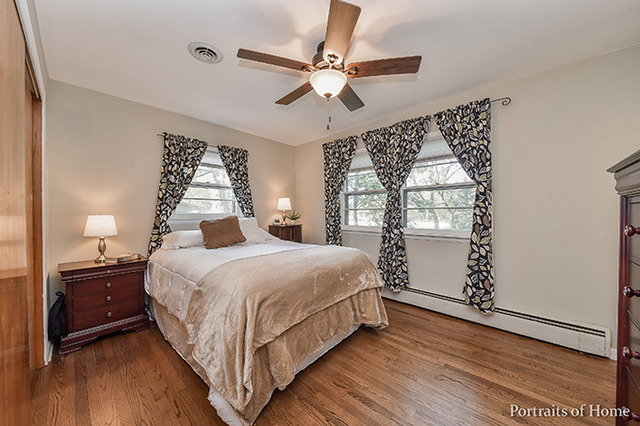 1152 E Chicago Ave, Naperville, IL 60540 photo 15