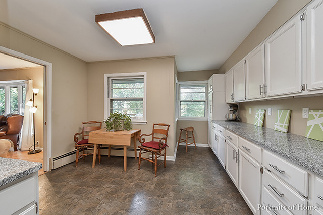1152 E Chicago Ave, Naperville, IL 60540 photo 7
