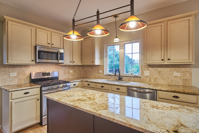 23801 Pond View Dr, Plainfield, IL 60585 photo 8