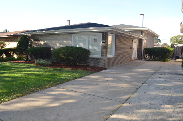 1722 E 91st Pl, Chicago, IL 60617 photo 1