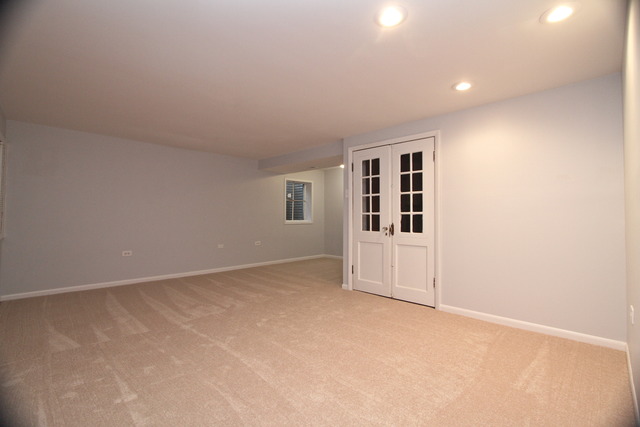 874 Cambridge Pl, Wheeling, IL 60090 photo 15