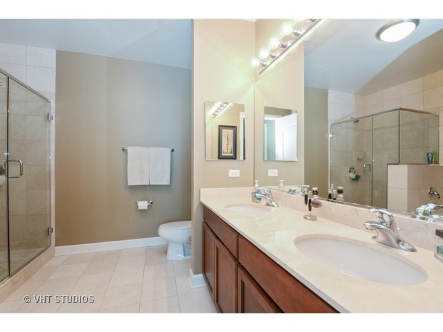 450 E Waterside Dr #1211, Chicago, IL 60601 photo 7