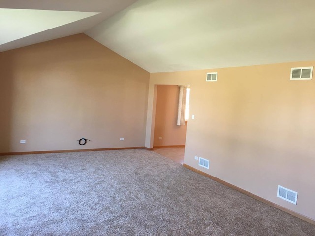 1645 Fox Hound Trl, Beecher, IL 60401 photo 3