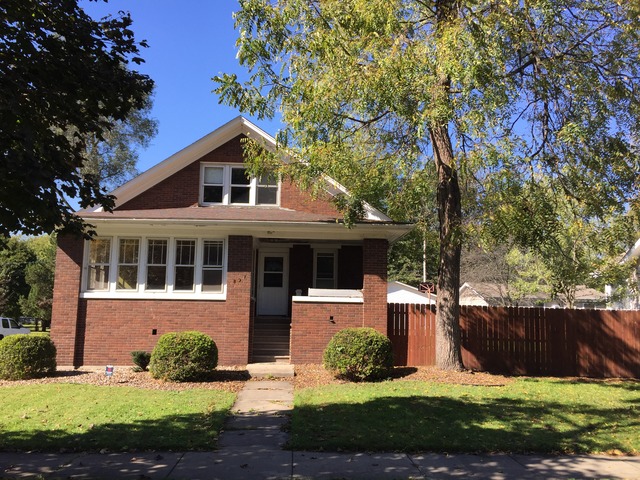 897 S Myrtle Ave, Kankakee, IL 60901 photo 1