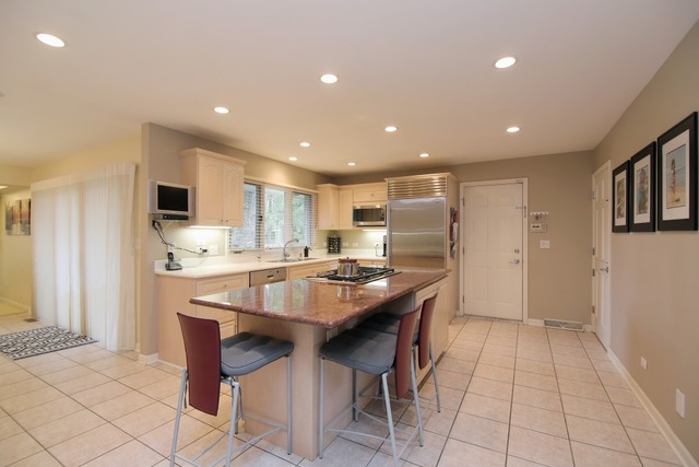 3665 Techny Rd, Northbrook, IL 60062 photo 5