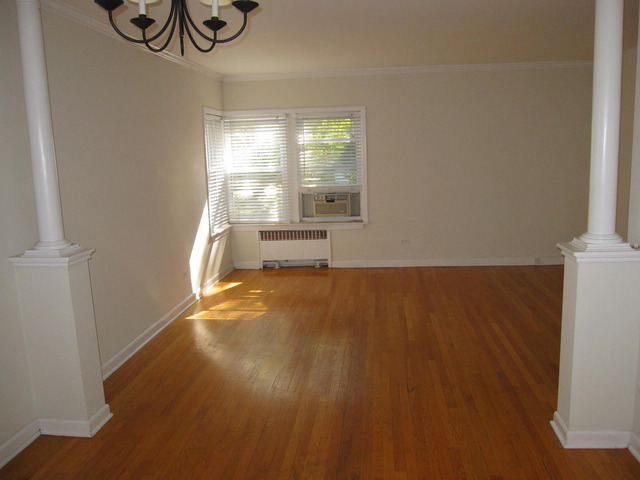 100 Pine Ave #1, Riverside, IL 60546 photo 8