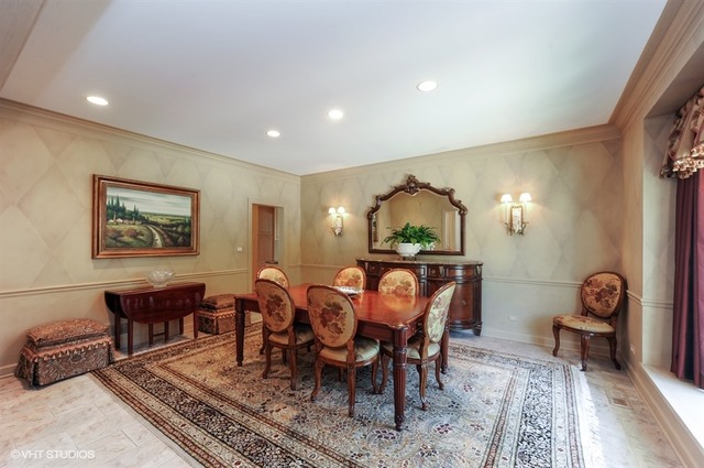 2636 Maple Ave, Northbrook, IL 60062 photo 8