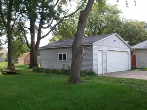 2926 7th St, Peru, IL 61354 photo 11