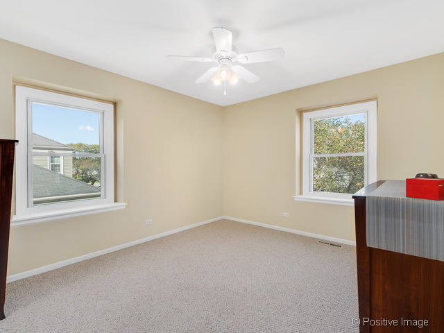 1890 Creekside Dr, Wheaton, IL 60189 photo 16