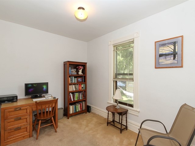 718 Logan Ave, Elgin, IL 60120 photo 14