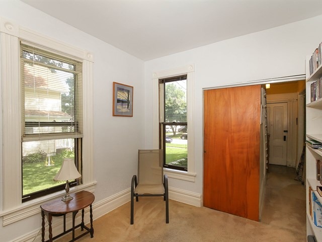 718 Logan Ave, Elgin, IL 60120 photo 15