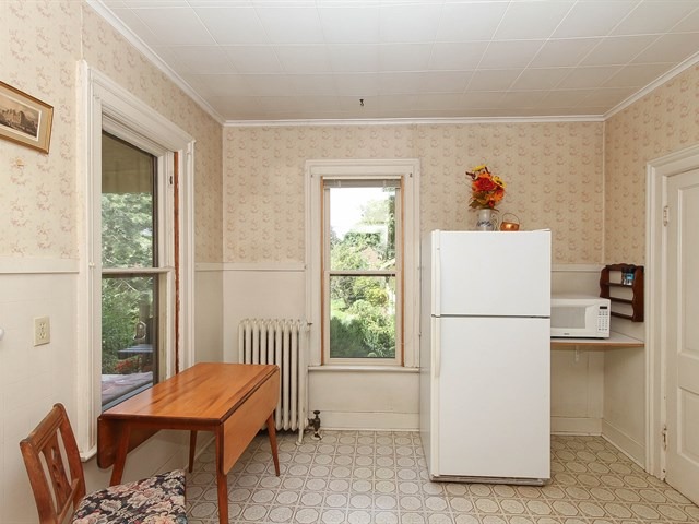 718 Logan Ave, Elgin, IL 60120 photo 13