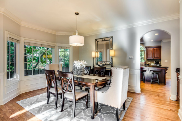 710 Willow Rd, Naperville, IL 60540 photo 4