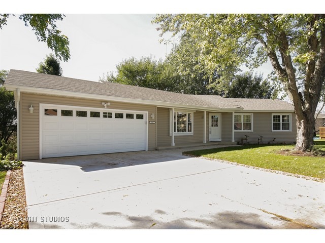 2367 Gale Ln, Elgin, IL 60123 photo 25