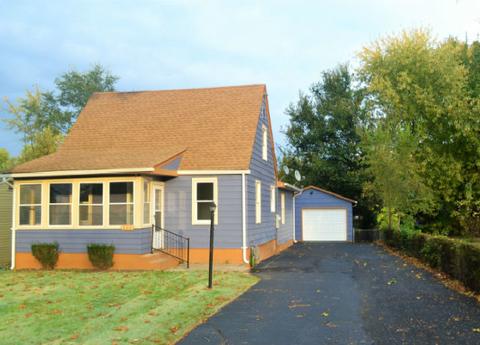 1150 Bangs St, Aurora, IL 60505 photo 1