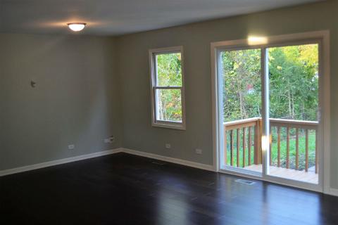 1150 Bangs St, Aurora, IL 60505 photo 7
