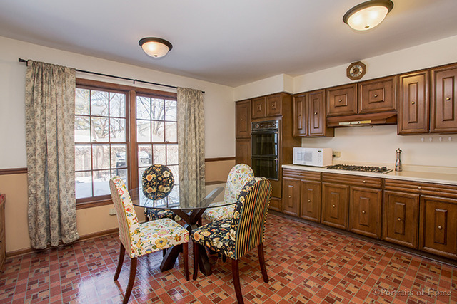 1016 Stoddard Ave, Wheaton, IL 60187 photo 4