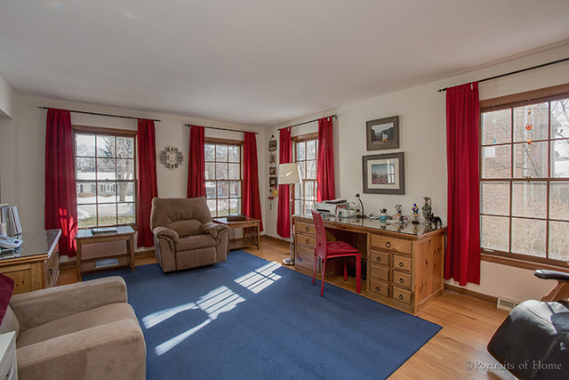 1016 Stoddard Ave, Wheaton, IL 60187 photo 2