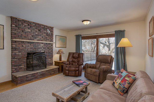 1016 Stoddard Ave, Wheaton, IL 60187 photo 3