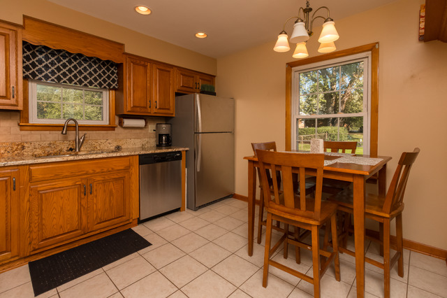 4 N141 Verrill Ave, Addison, IL 60101 photo 2