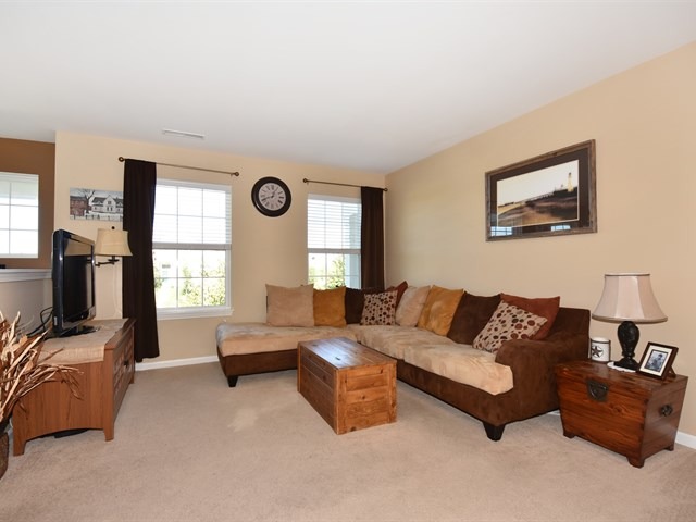 24607 John Adams Dr, Plainfield, IL 60544 photo 3