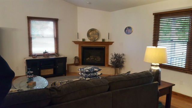 918 33rd St, Peru, IL 61354 photo 4