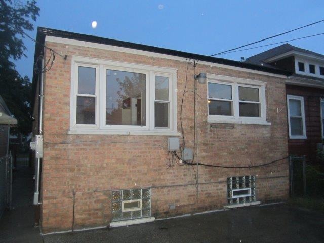 621 E 88th Pl, Chicago, IL 60619 photo 14