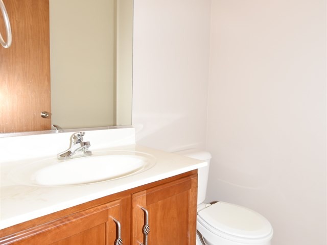 719 Christopher St, Plano, IL 60545 photo 20