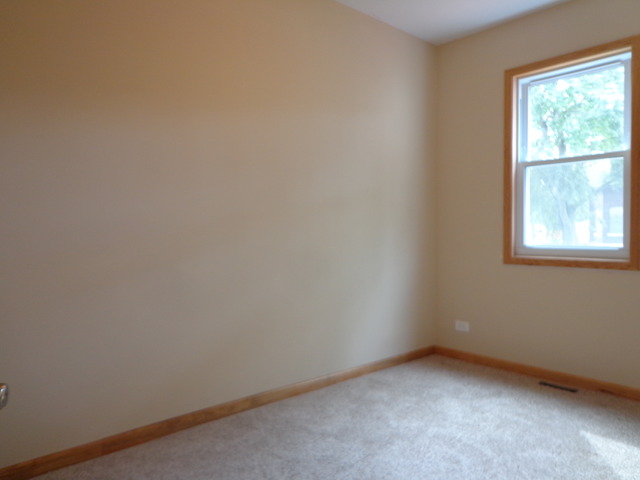 332 E 116th St, Chicago, IL 60628 photo 6