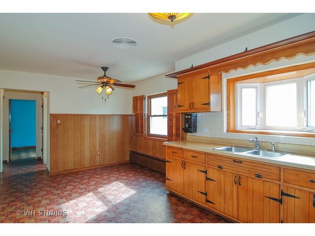 4406 Oak Ave, Lyons, IL 60534 photo 5