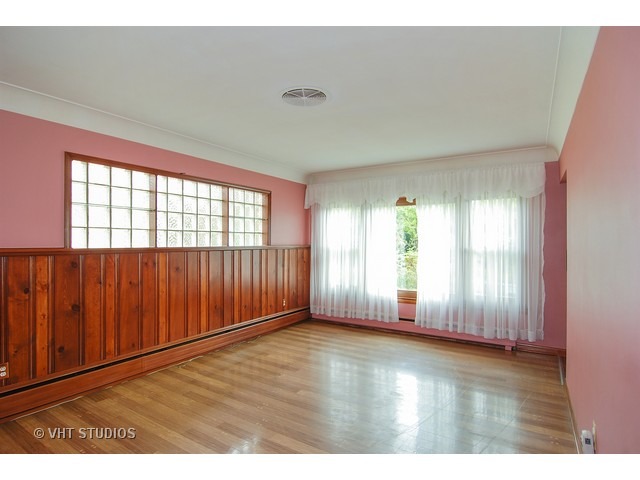 4406 Oak Ave, Lyons, IL 60534 photo 2