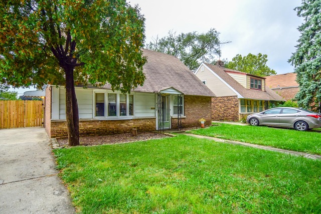 4334 Center Ave, Lyons, IL 60534 photo 2