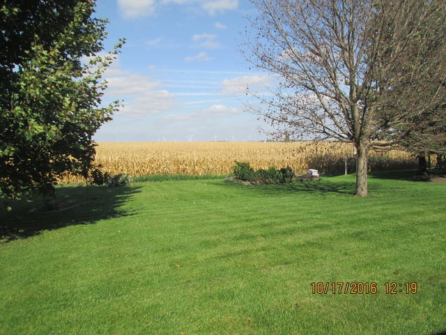 411 Erickson Gate, Lee, IL 60530 photo 23