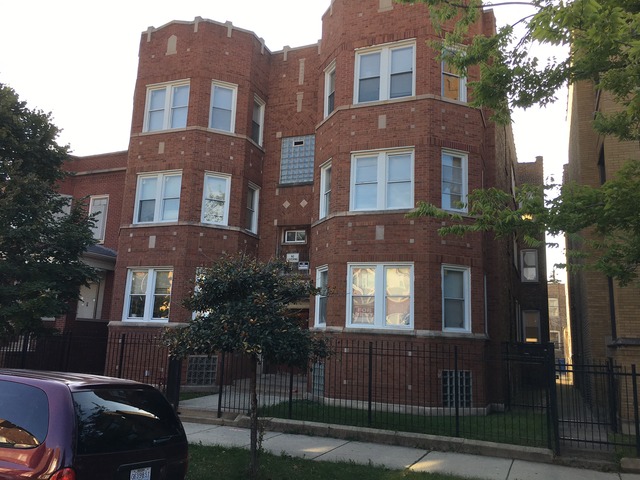 7934 S Carpenter St, Chicago, IL 60620 photo 1